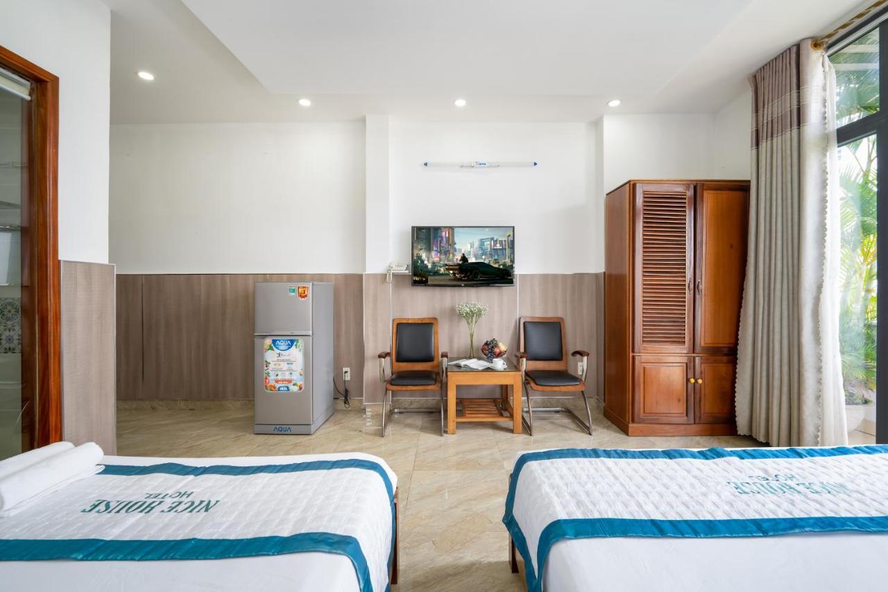 Nice House Hotel - Near My Khe Beach Дананг Экстерьер фото